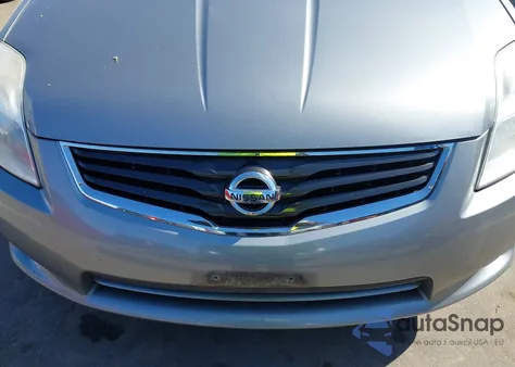 2011 Nissan Sentra 2.0S z USA, uszkodzony, nr VIN 3N1AB6AP1BL714726